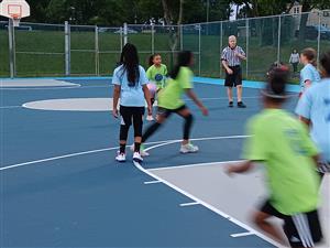 green team dribbling against blue week 1